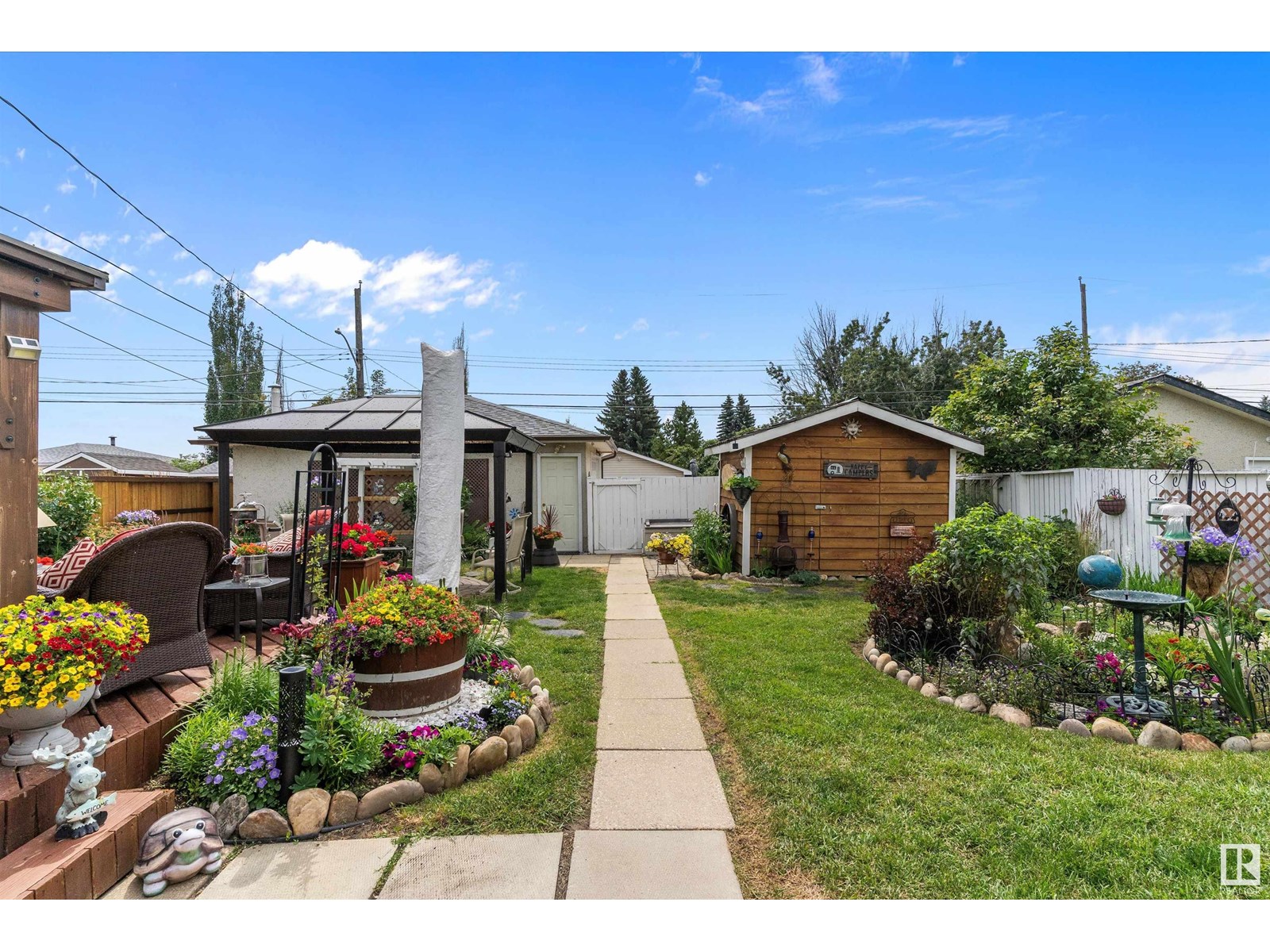 Photo 30 of 5611 142 Av Nw, Edmonton AB