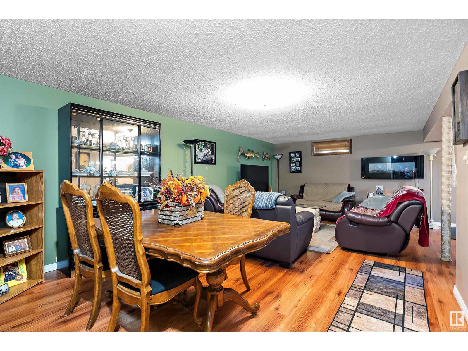 Photo 55 of 5611 142 Av Nw, Edmonton AB