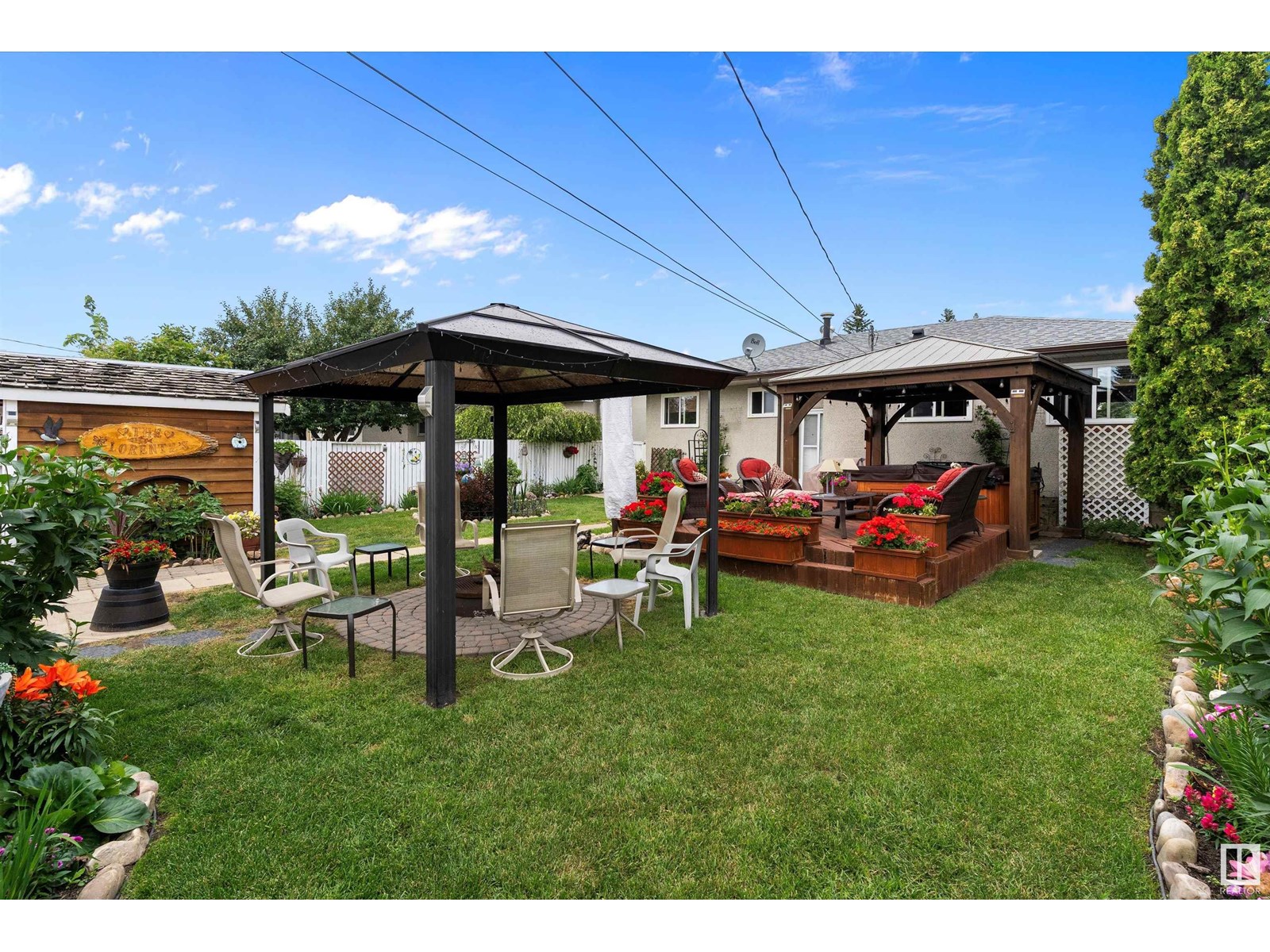 Photo 7 of 5611 142 Av Nw, Edmonton AB