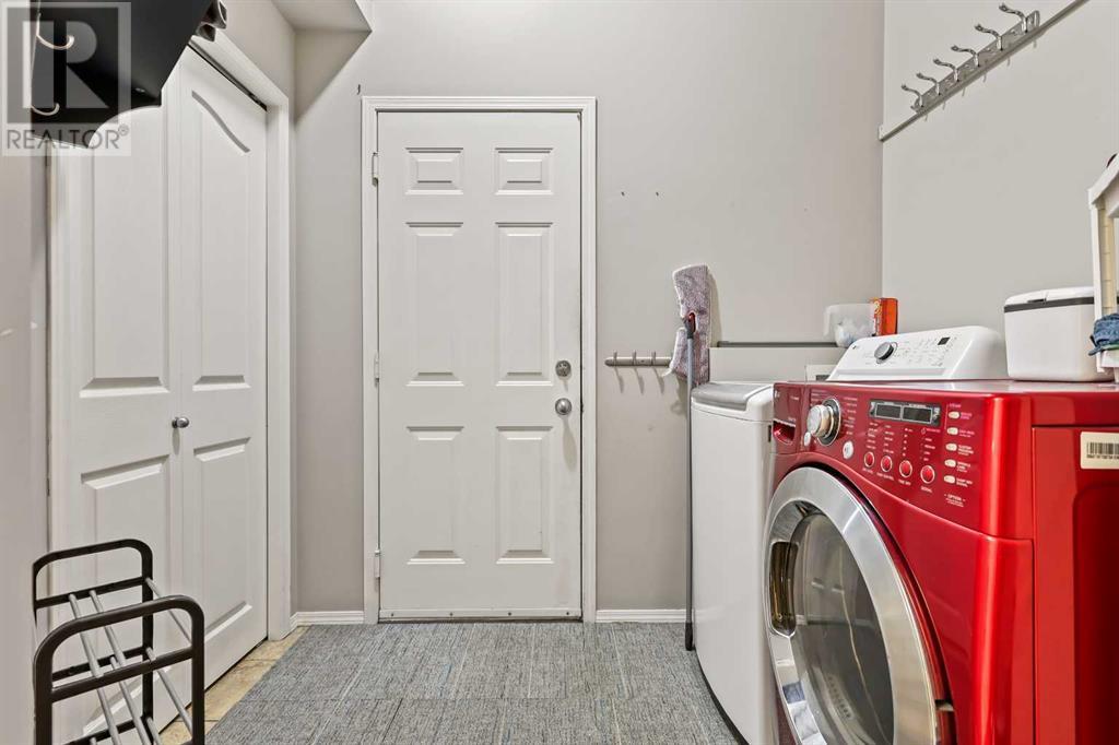 Single Family House for Sale in  Spring View SW Springbank Hill Calgary 