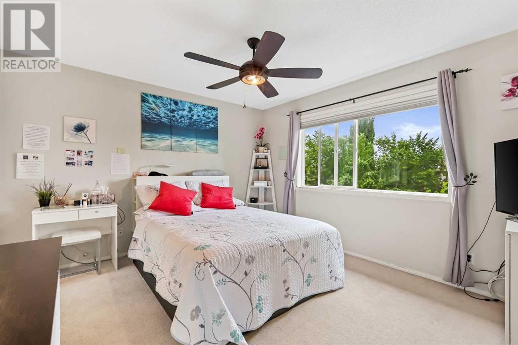 Single Family House for Sale in  Spring View SW Springbank Hill Calgary 