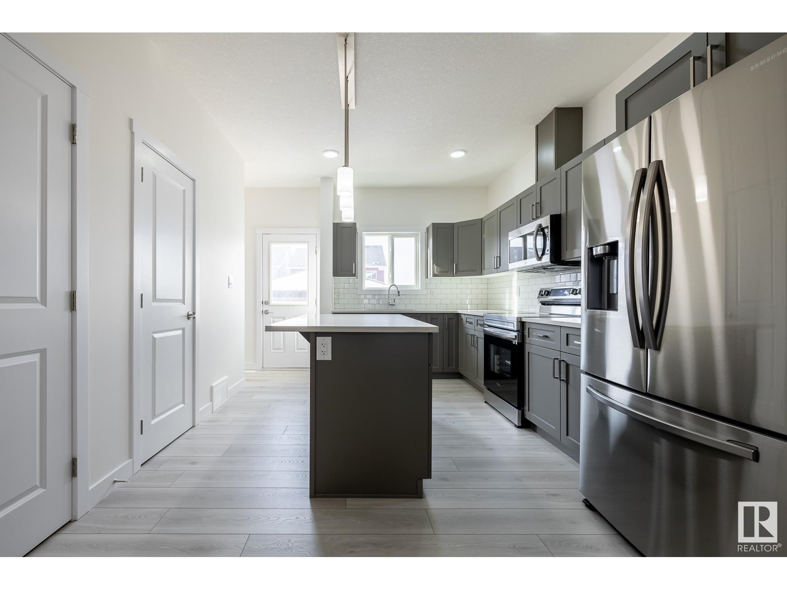 122 Elliott WD, Fort Saskatchewan