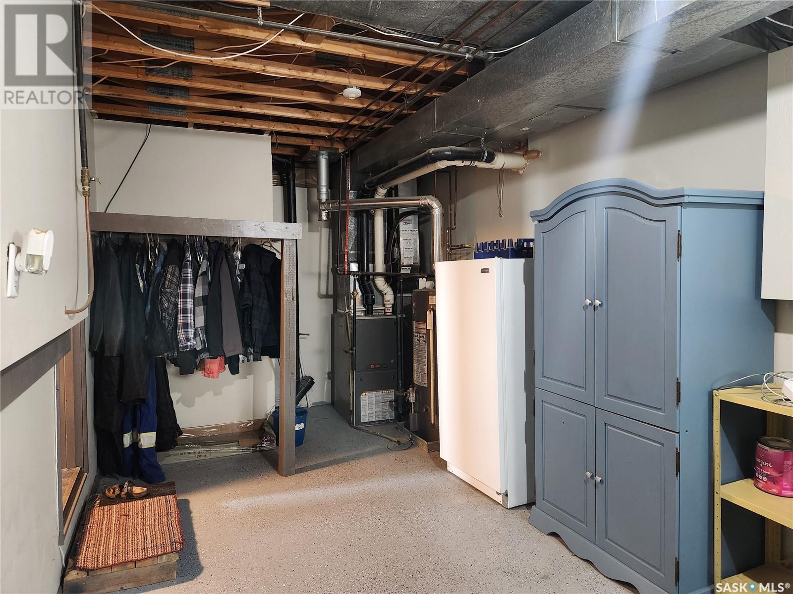 Photo 35 of 756 Golburn Crescent, Tisdale SK