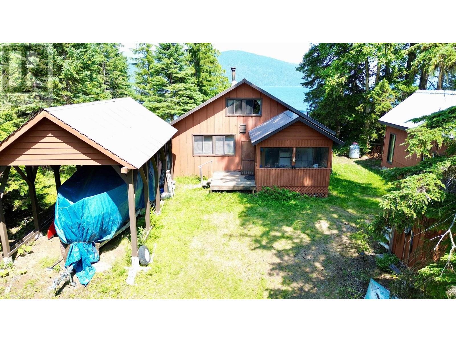 5650 HAGGENS POINT ROAD, Horsefly