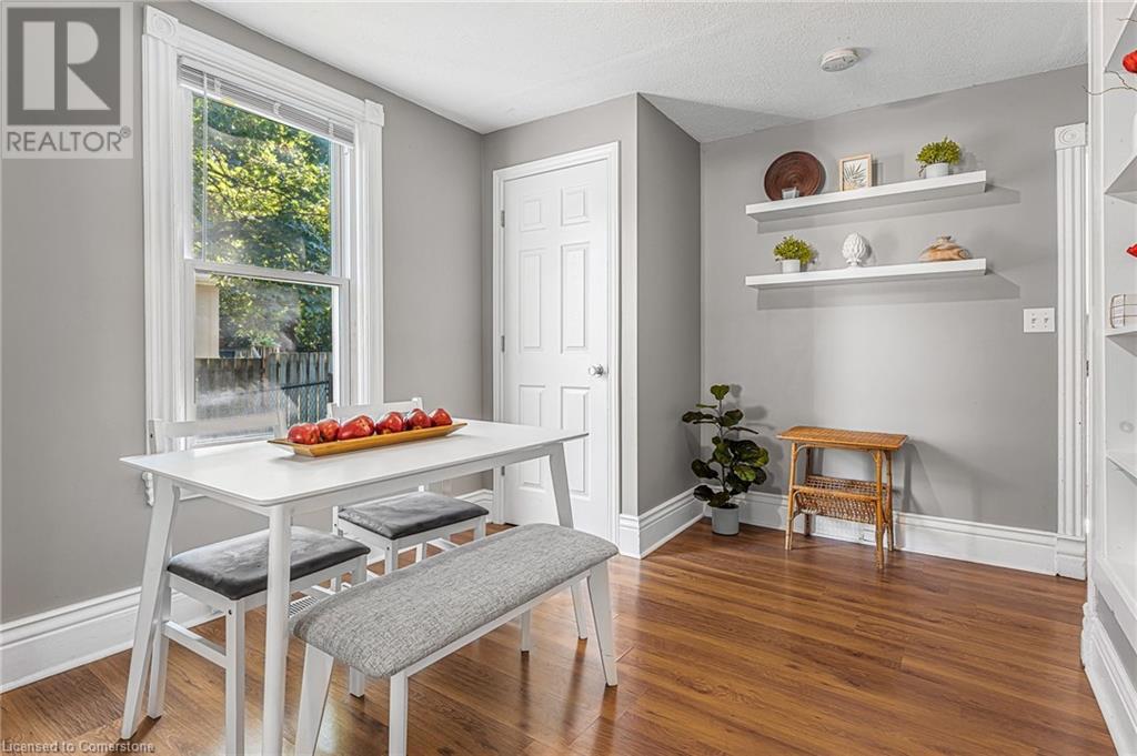 Photo 11 of 4220 4222 Hixon Street, Beamsville ON