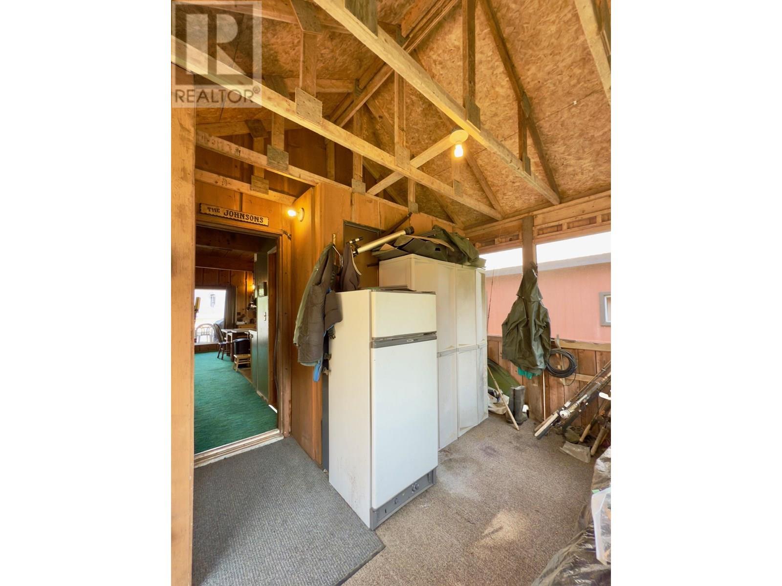 5650 HAGGENS POINT ROAD, Horsefly