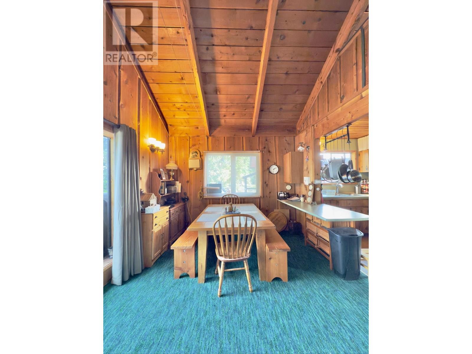 5650 HAGGENS POINT ROAD, Horsefly