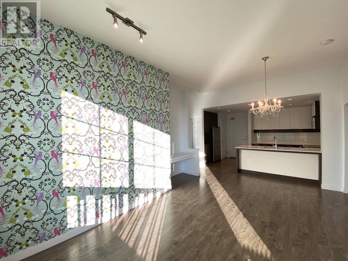 Photo 2 of 413 608 Combo Lake Avenue, Coquitlam BC