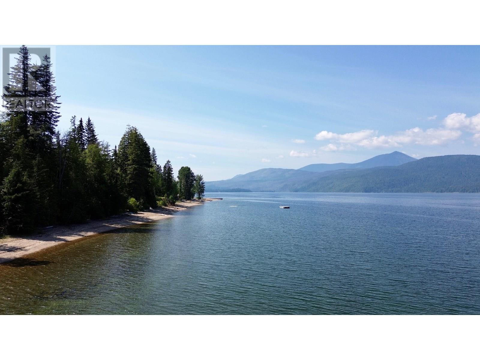 5650 HAGGENS POINT ROAD, Horsefly