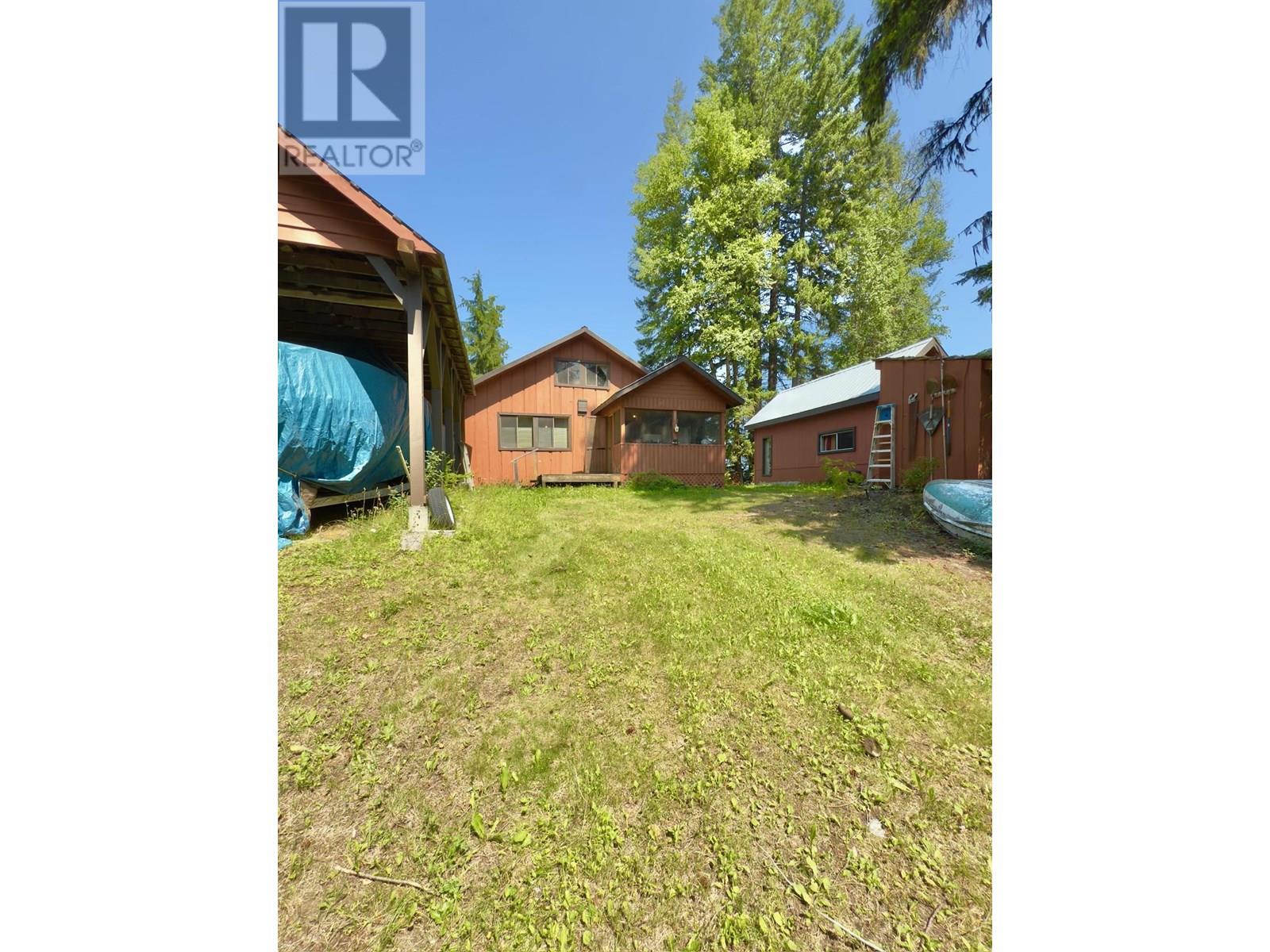 5650 HAGGENS POINT ROAD, Horsefly