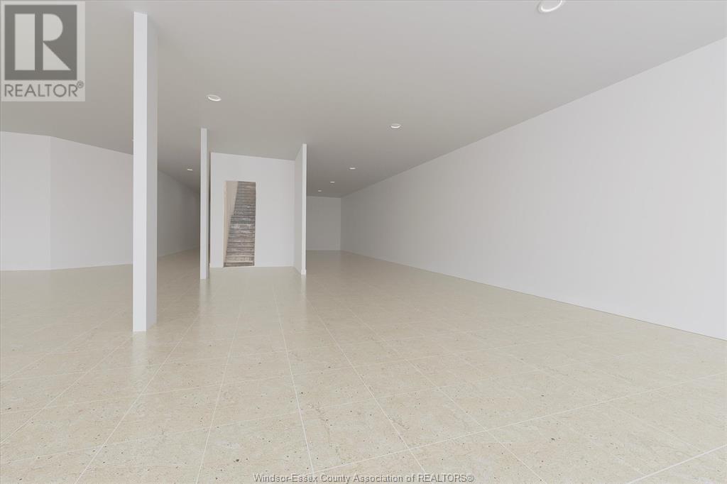 Photo 5 of 459 Ouellette Avenue, Windsor ON
