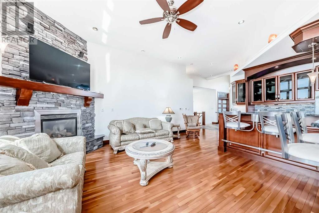 Photo 14 of 6403 32 Avenue, Camrose AB