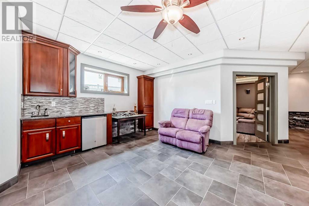 Photo 34 of 6403 32 Avenue, Camrose AB