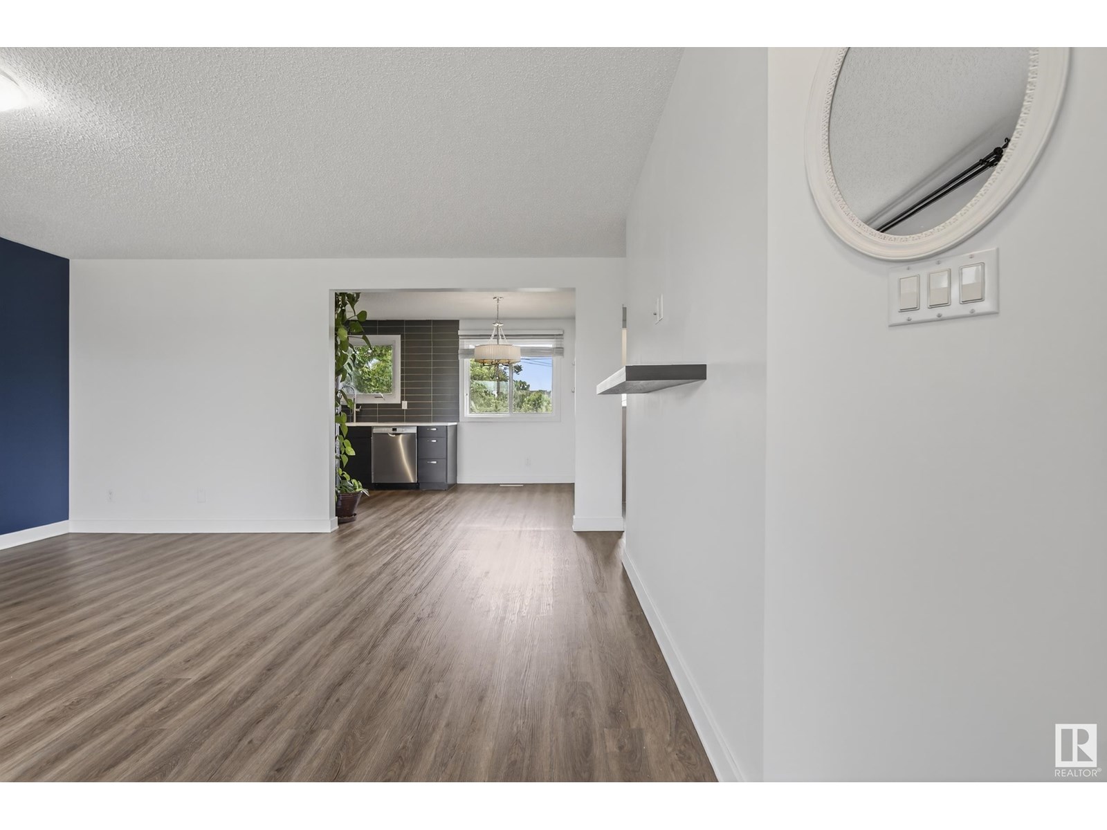 Photo 6 of 9015 135 A Av Nw, Edmonton AB