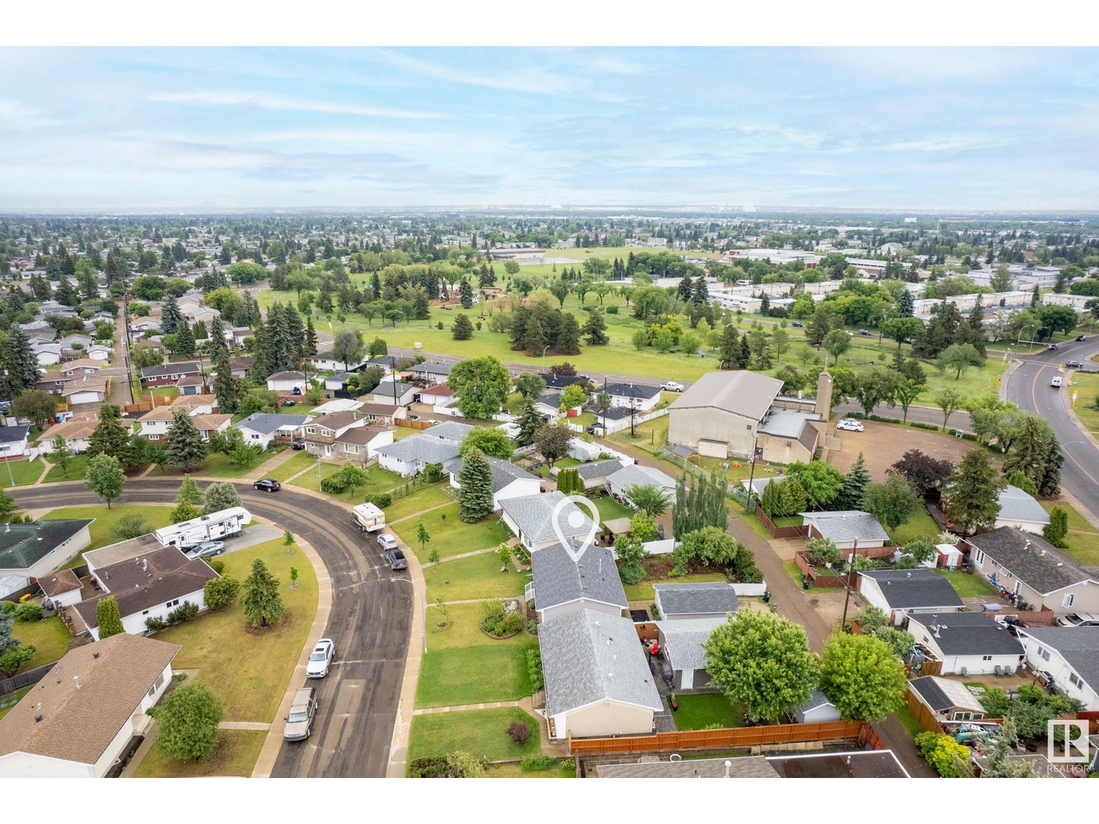 Photo 42 of 9015 135 A Av Nw, Edmonton AB