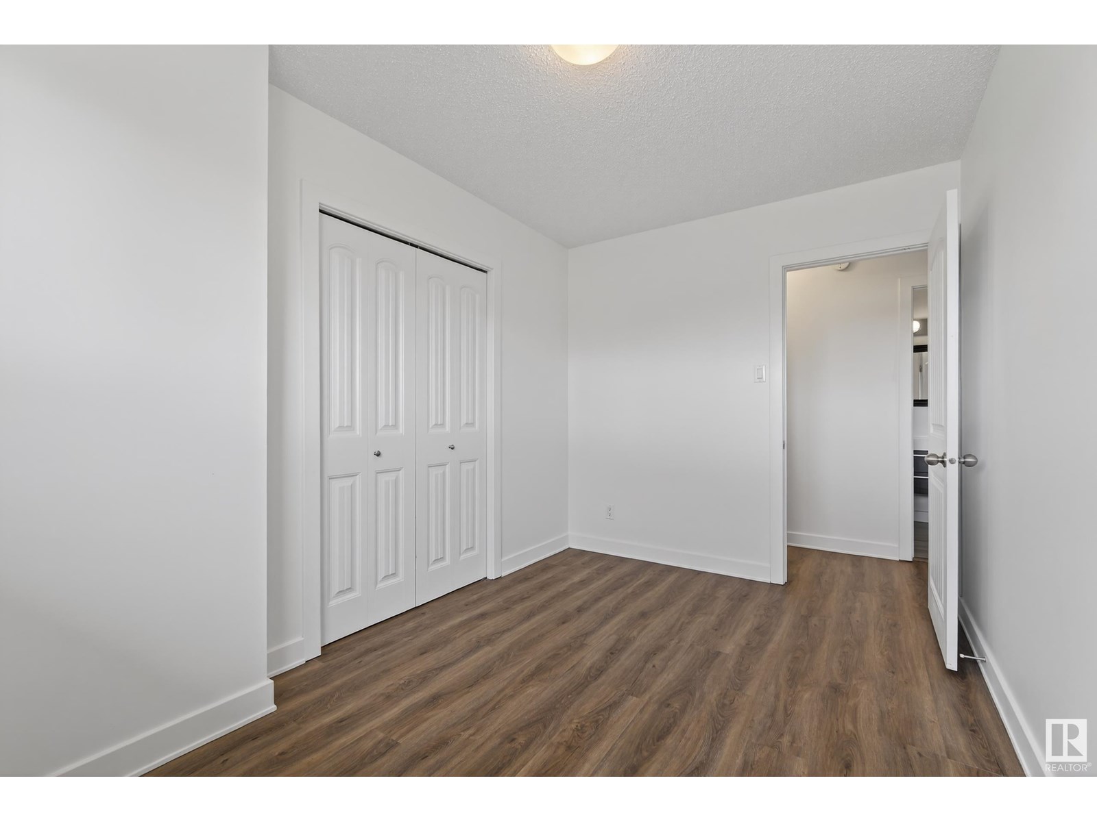 Photo 21 of 9015 135 A Av Nw, Edmonton AB