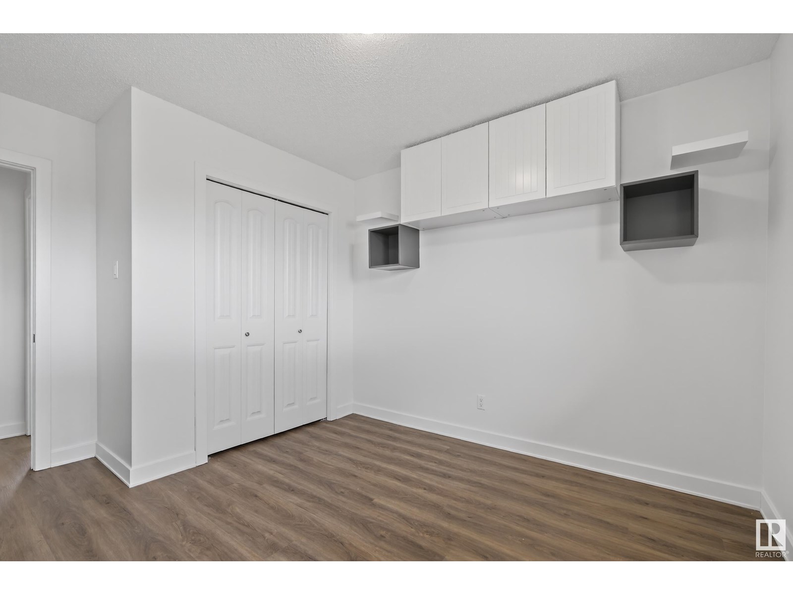 Photo 25 of 9015 135 A Av Nw, Edmonton AB