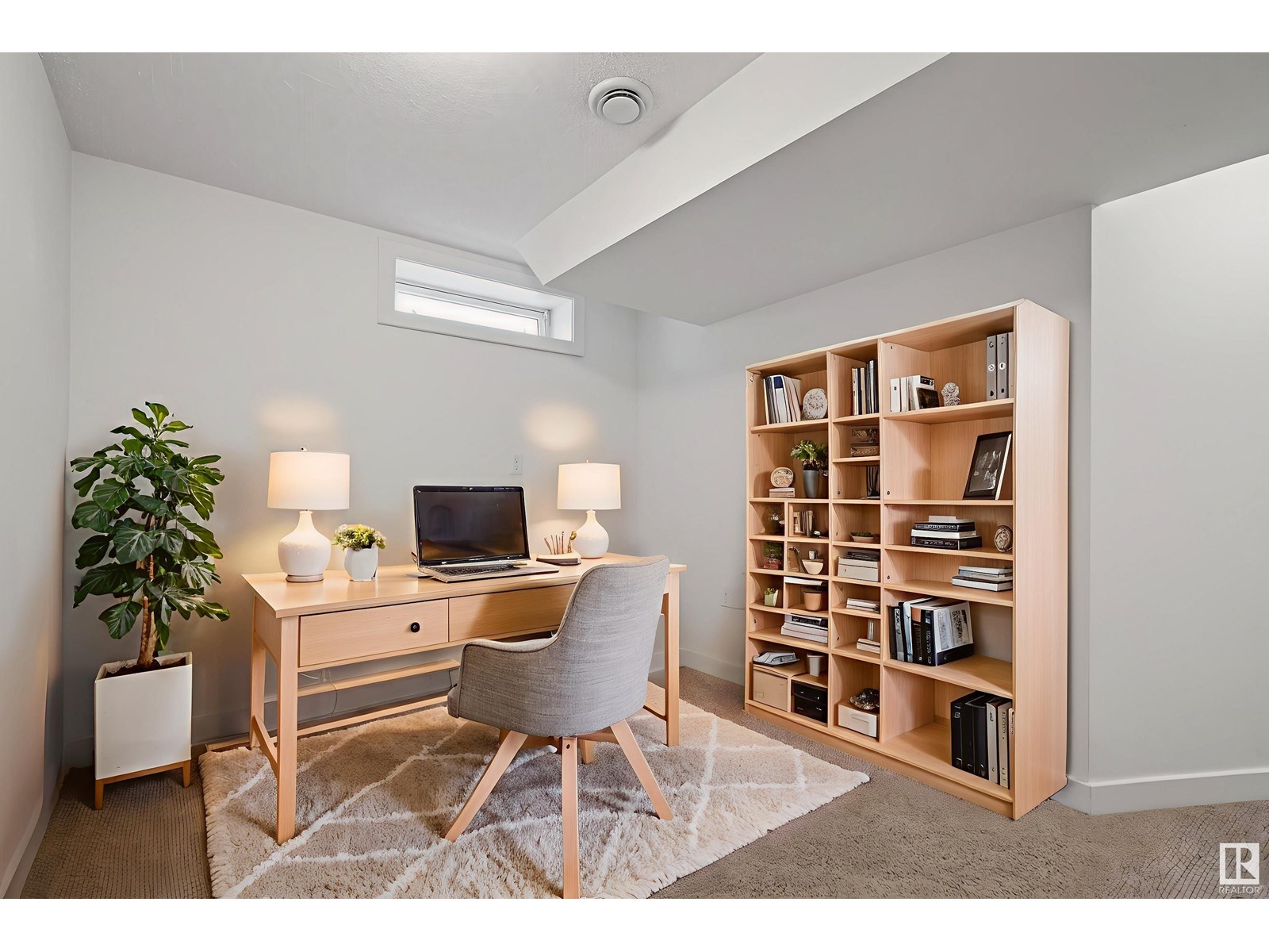 Photo 27 of 9015 135 A Av Nw, Edmonton AB