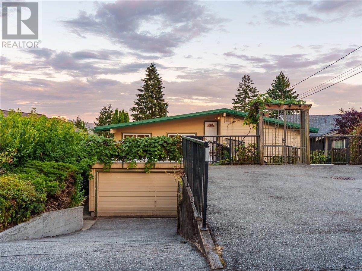 Photo 2 of 1228 Adderley Street, North Vancouver BC
