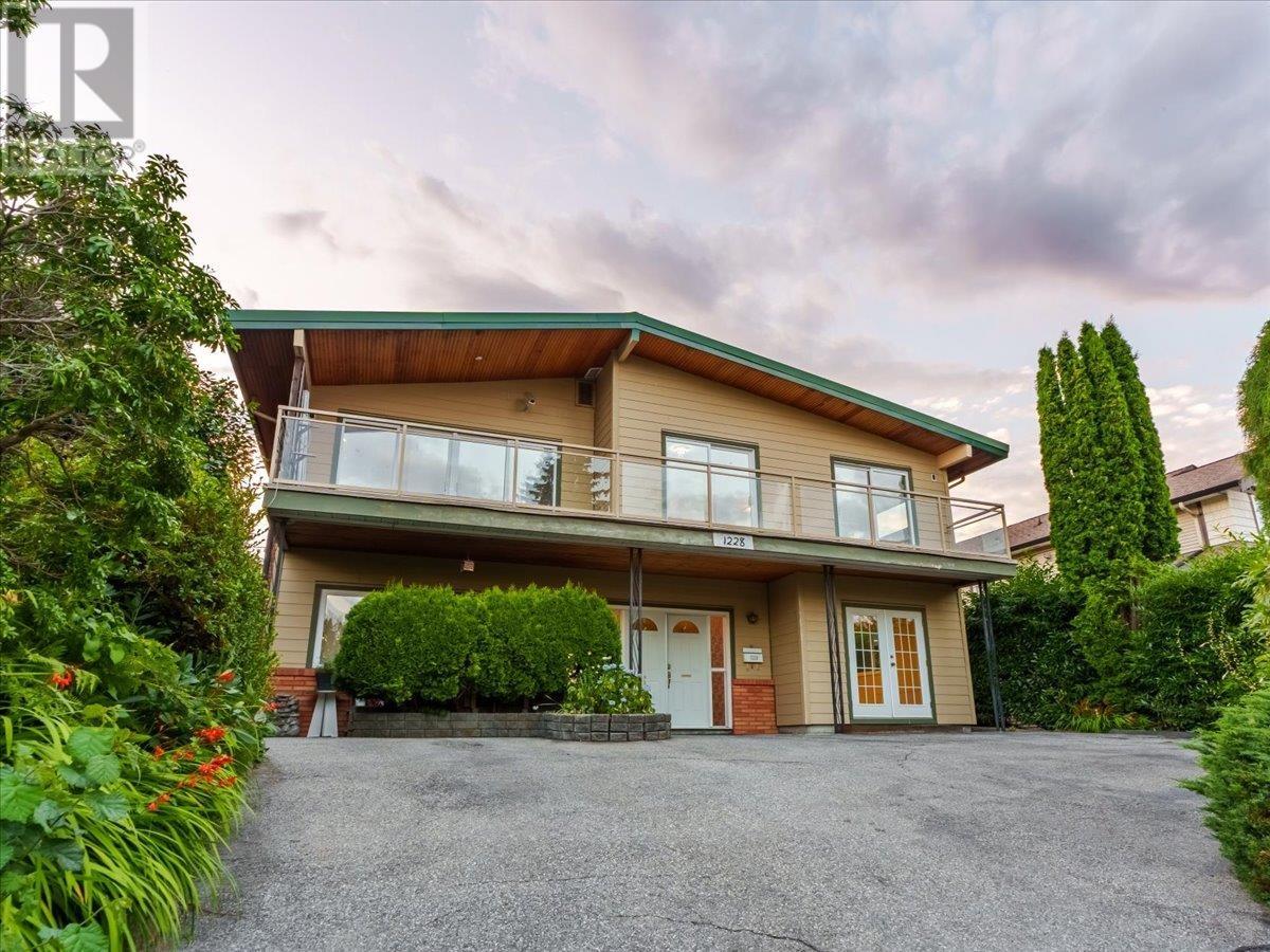 Photo 1 of 1228 Adderley Street, North Vancouver BC