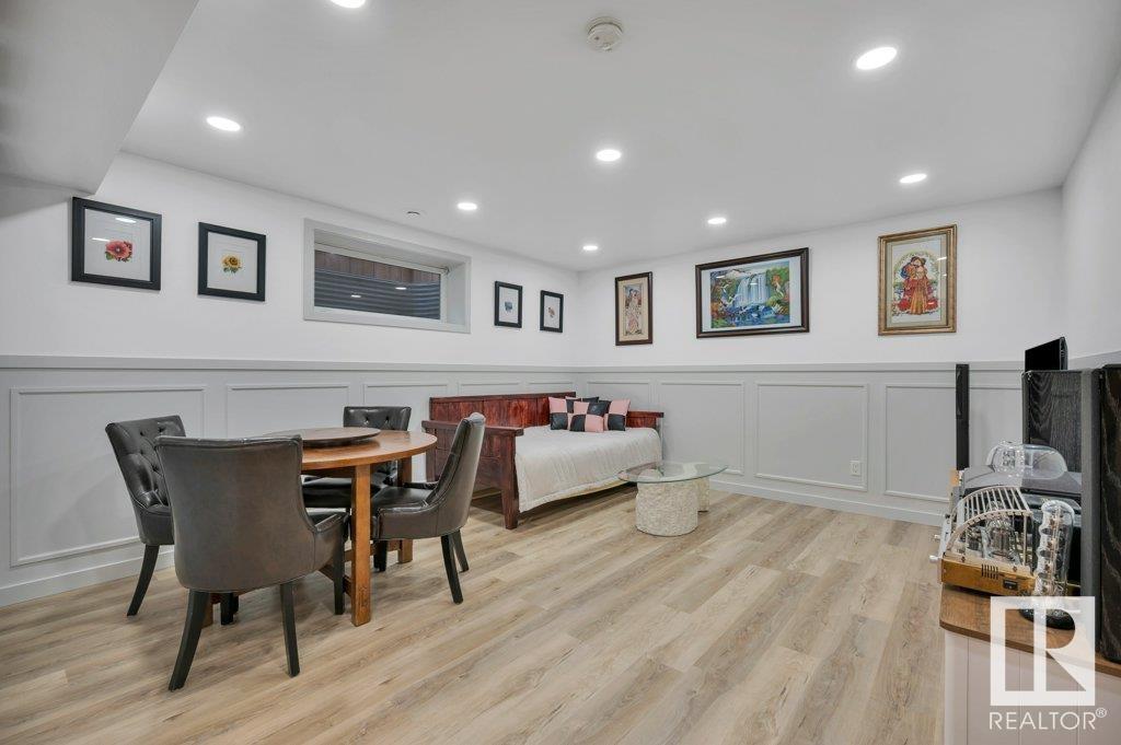Photo 9 of 6004 5 Av Sw, Edmonton AB