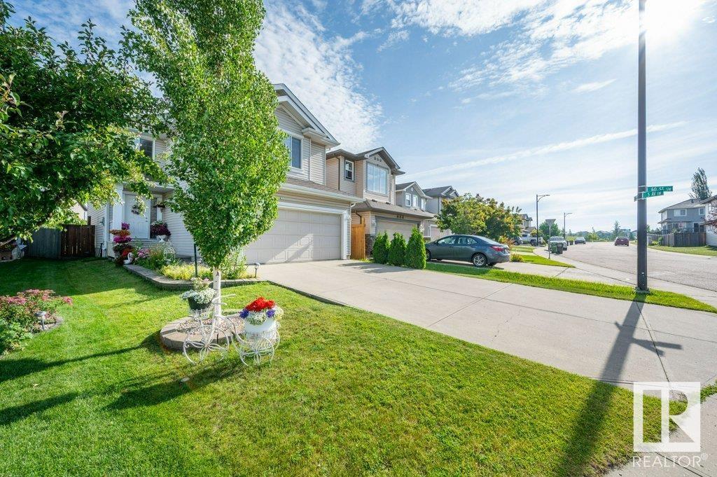 Photo 5 of 6004 5 Av Sw, Edmonton AB