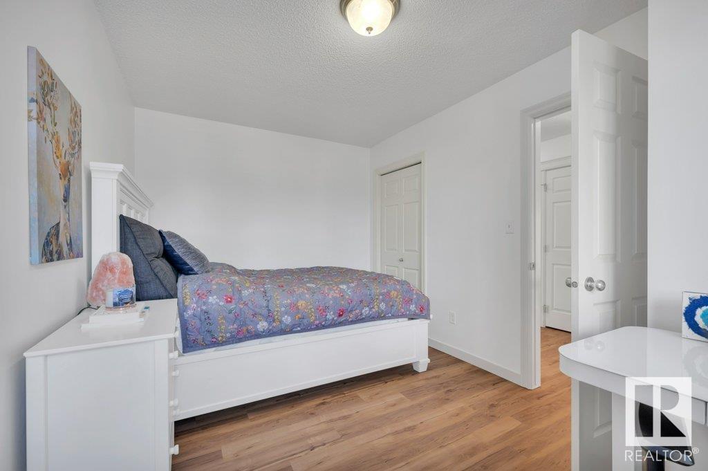 Photo 7 of 6004 5 Av Sw, Edmonton AB