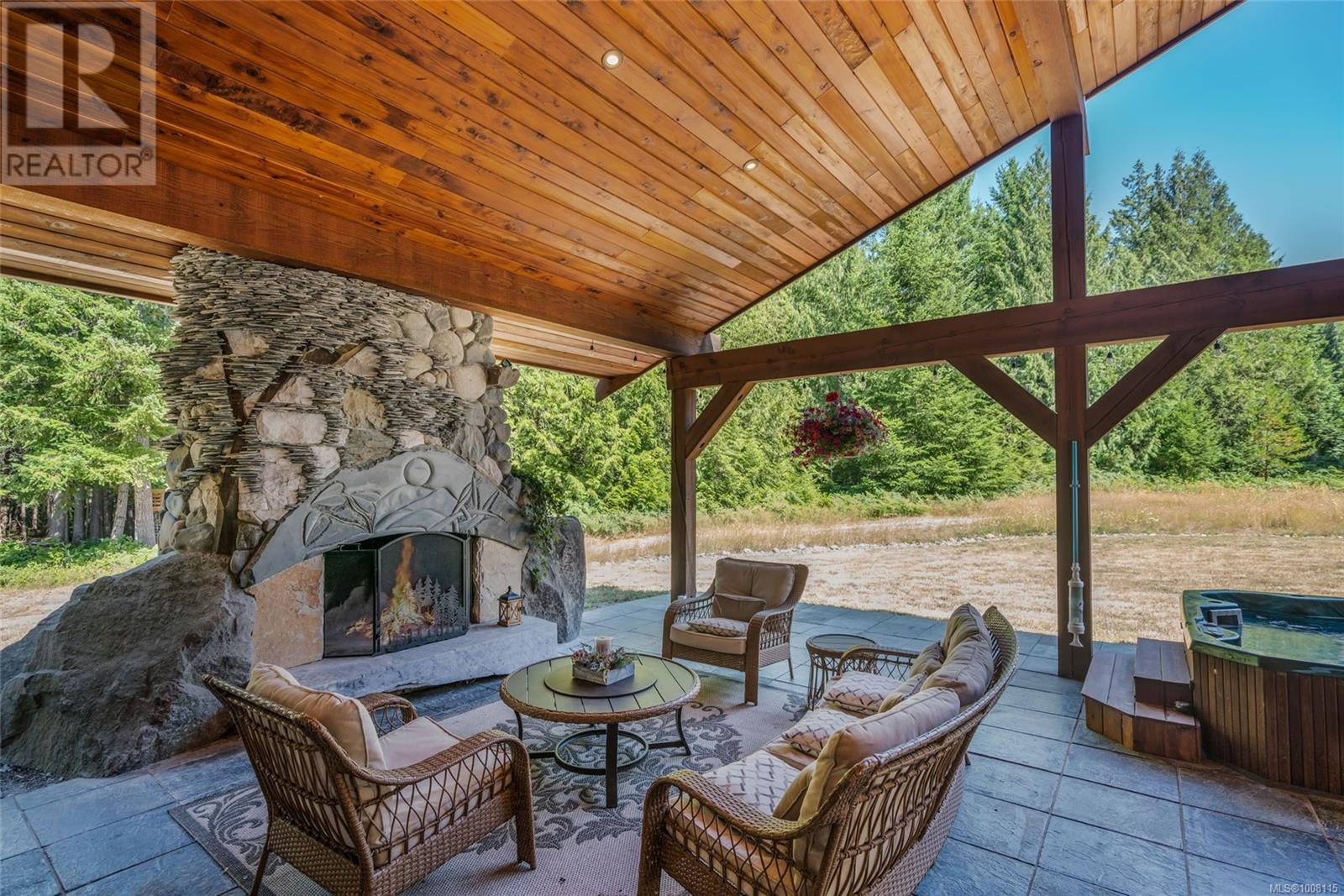 Photo 13 of 3005 Christie Rd, Qualicum Beach BC