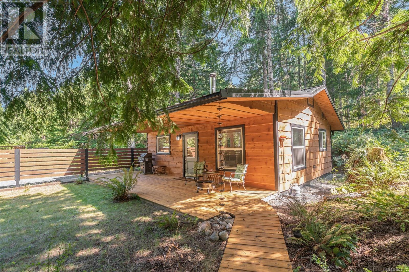 Photo 7 of 3005 Christie Rd, Qualicum Beach BC