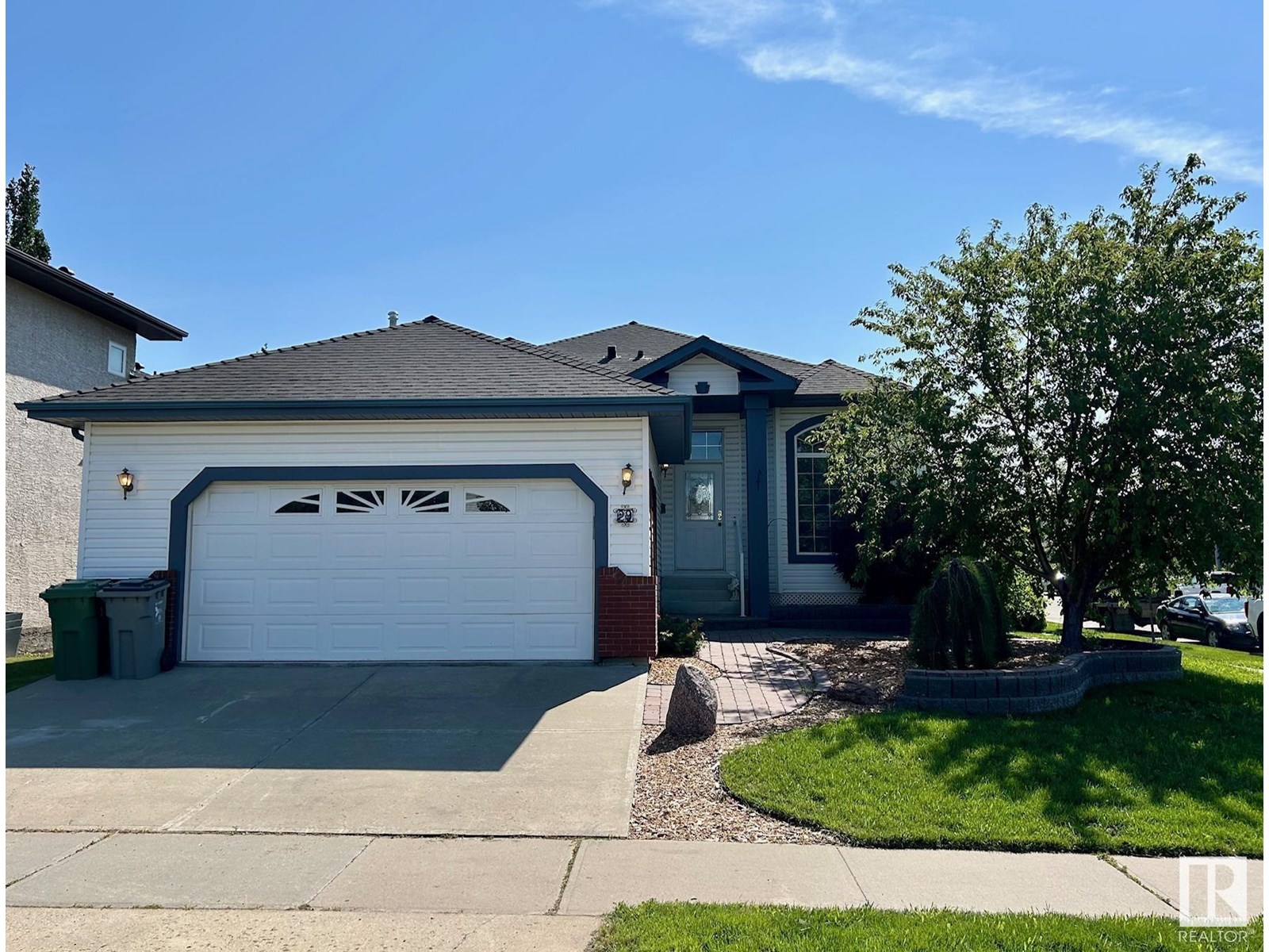 Photo 9 of 29 Rue Bouchard, Beaumont AB