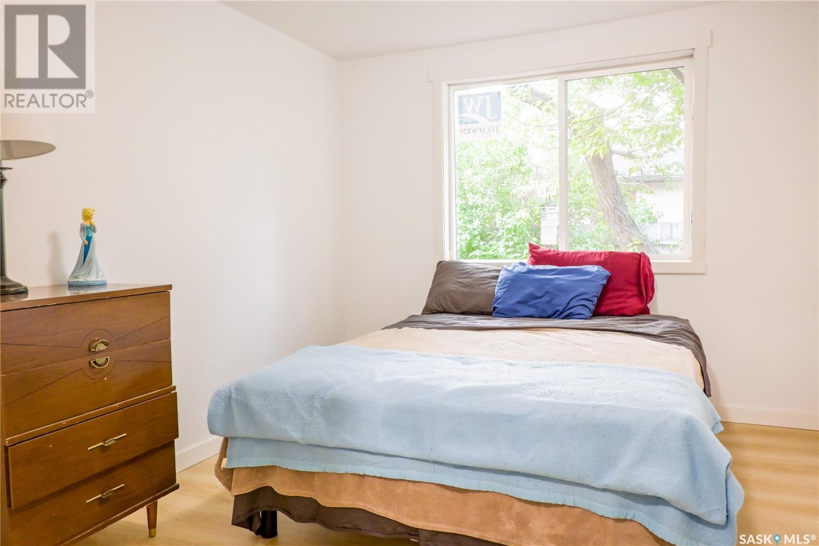 Photo 11 of 693 Retallack Street, Regina SK