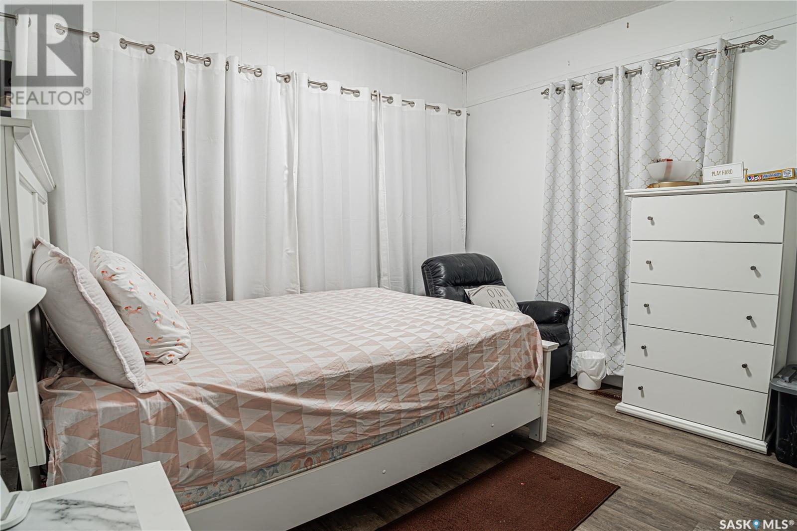 Photo 14 of 1619 Lorne Avenue, Saskatoon SK
