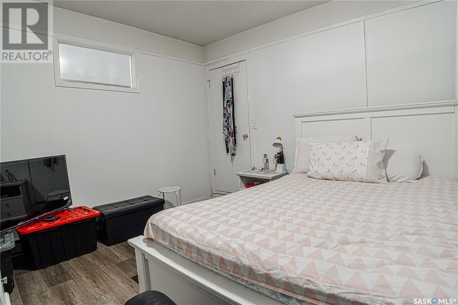Photo 15 of 1619 Lorne Avenue, Saskatoon SK