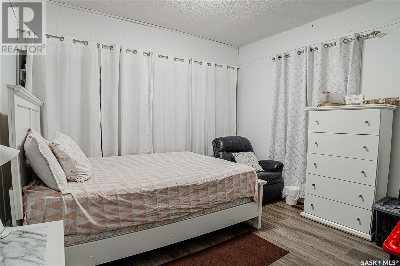 Photo 17 of 1619 Lorne Avenue, Saskatoon SK