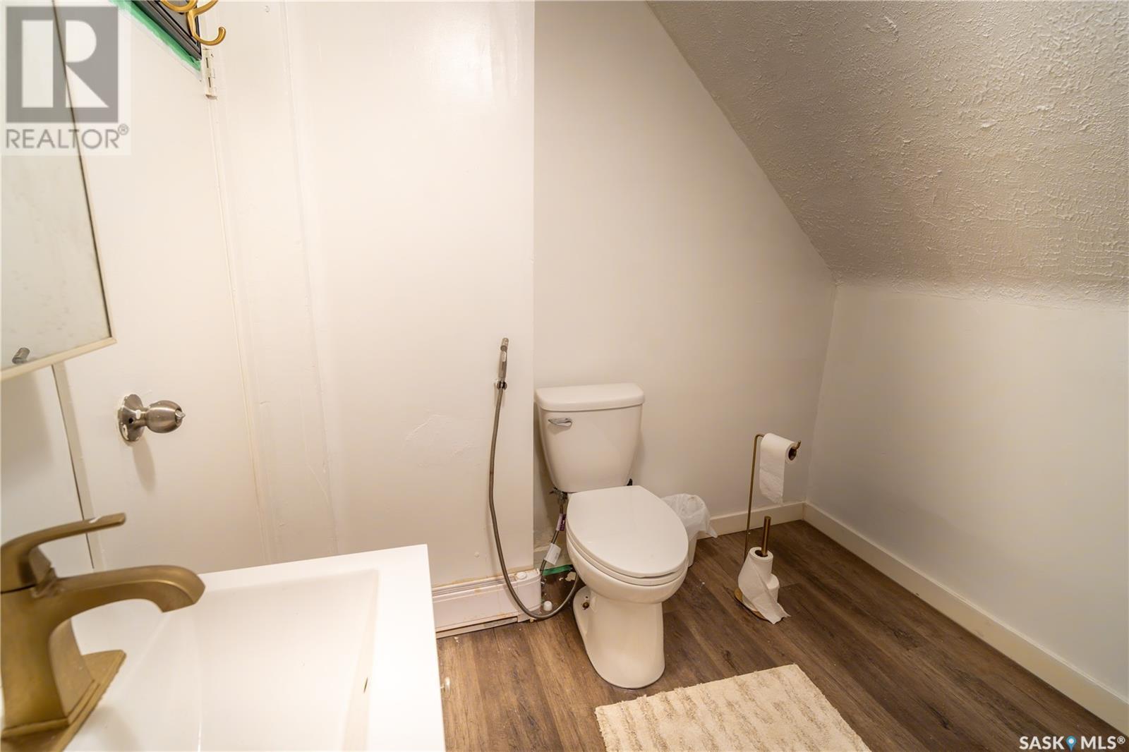 Photo 32 of 1619 Lorne Avenue, Saskatoon SK