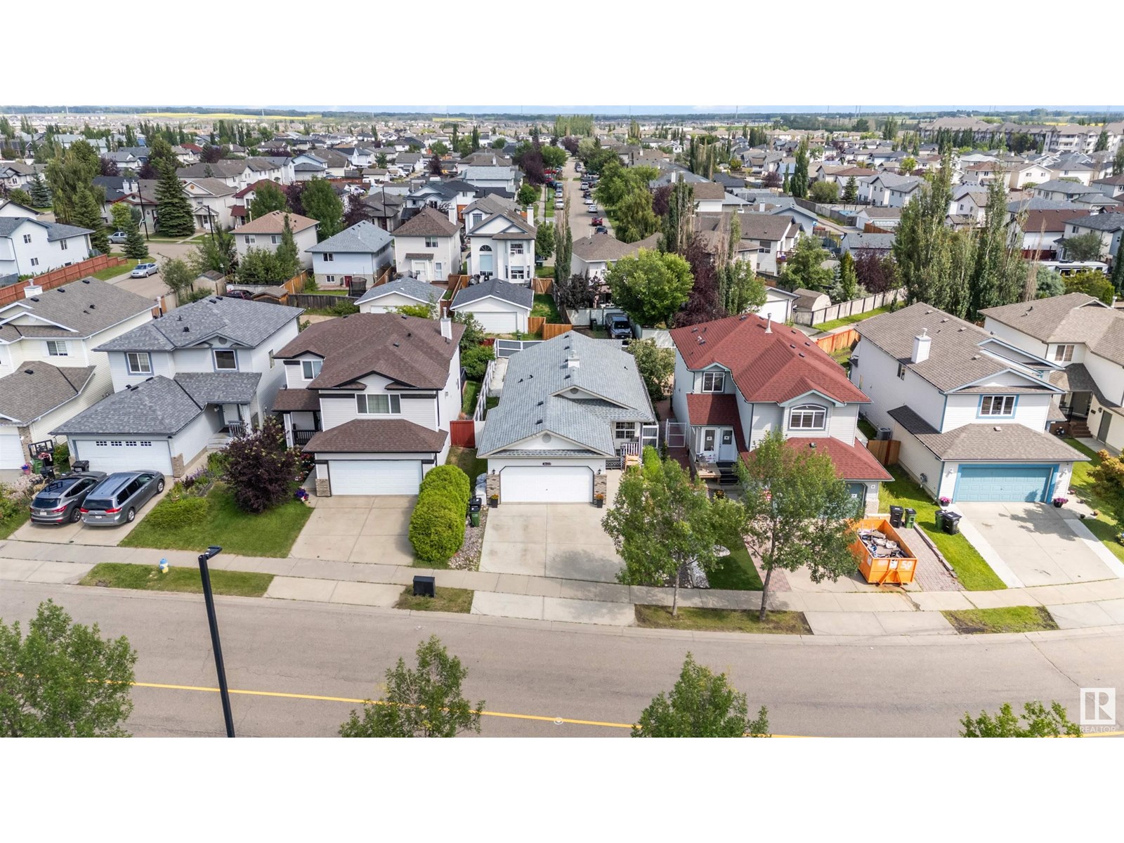 Photo 1 of 3603 23 St Nw, Edmonton AB