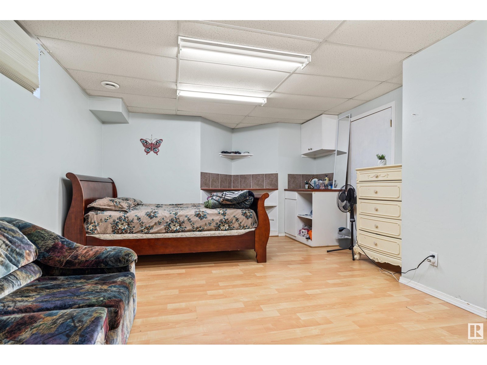 Photo 21 of 3603 23 St Nw, Edmonton AB