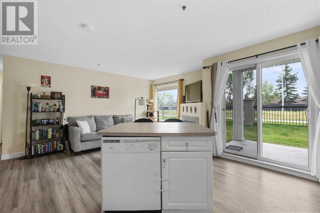 Single Family House for Sale in   Valleyview Park SE Dover Calgary 