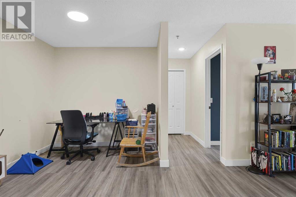 Single Family House for Sale in   Valleyview Park SE Dover Calgary 