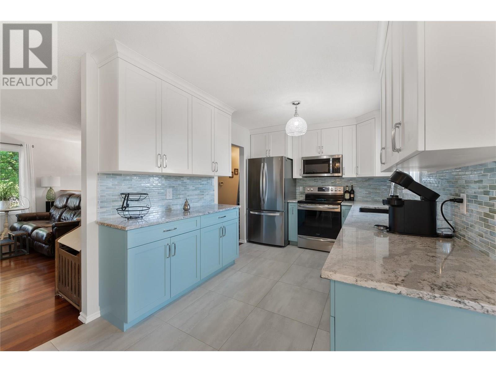 Photo 7 of 920 Belgo Road, Kelowna BC