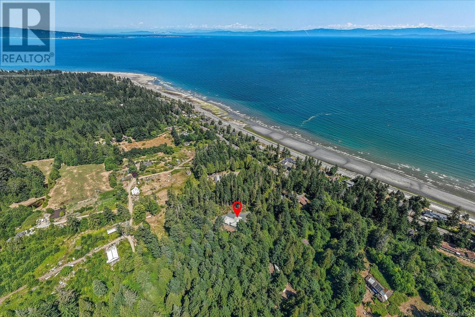 Photo 51 of 6208 Island Hwy W, Qualicum Beach BC