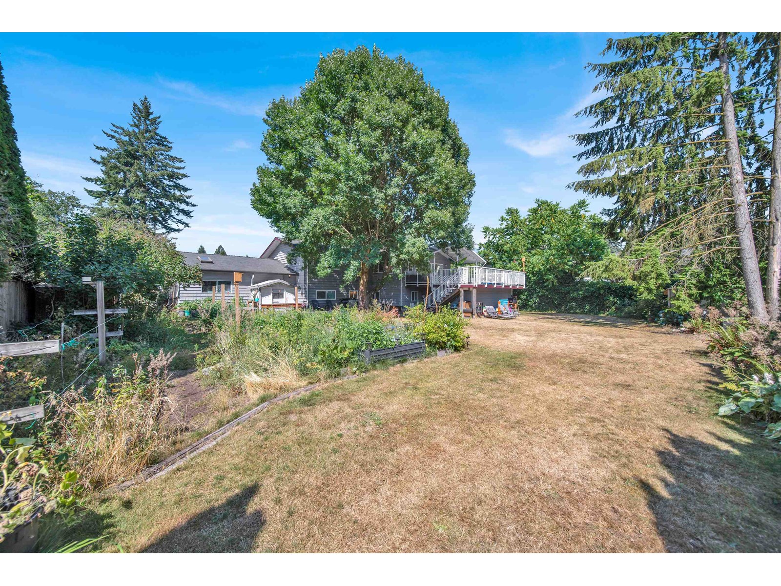 Photo 34 of 20680 44 A Avenue, Langley BC