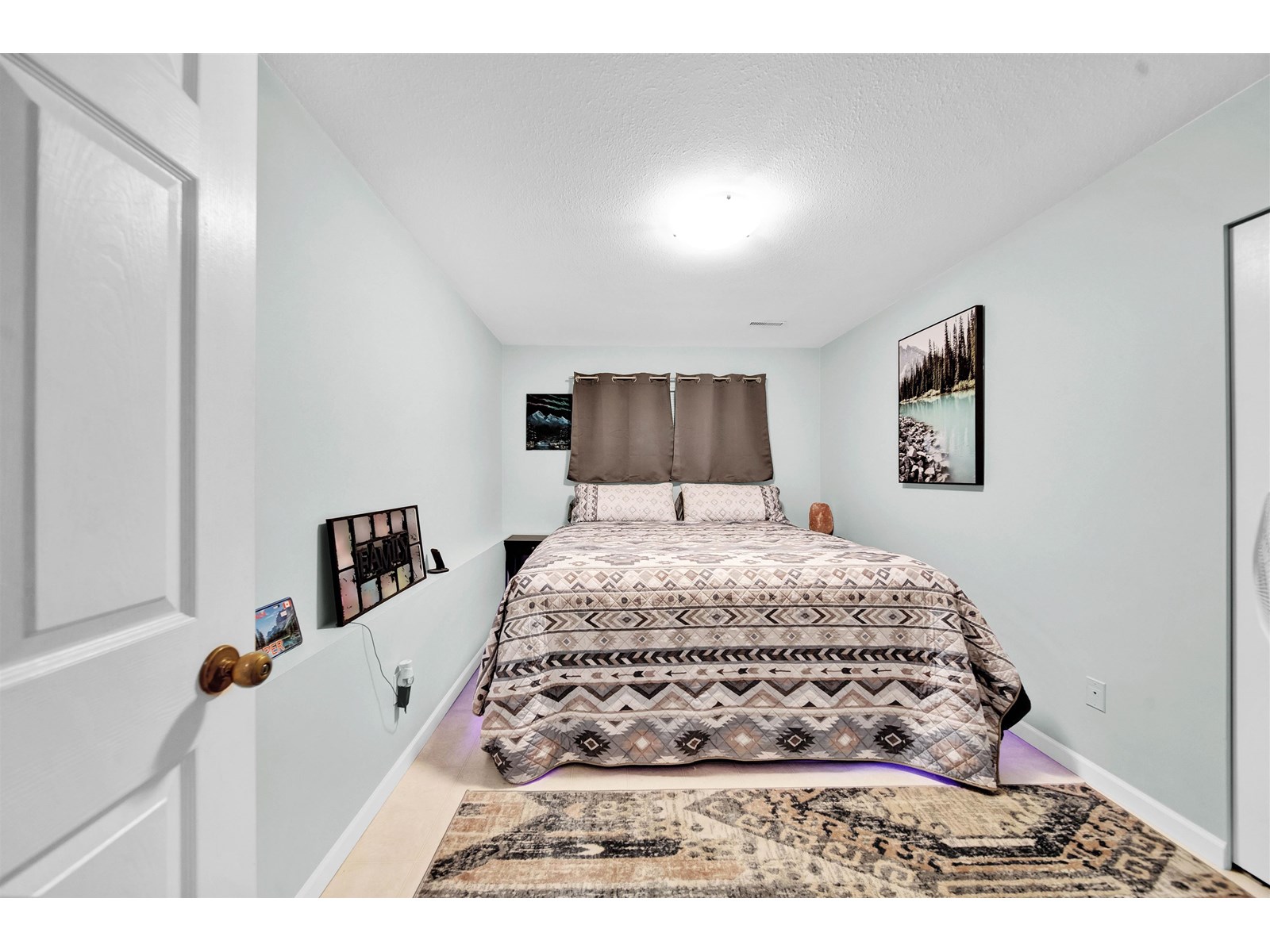 Photo 21 of 20680 44 A Avenue, Langley BC