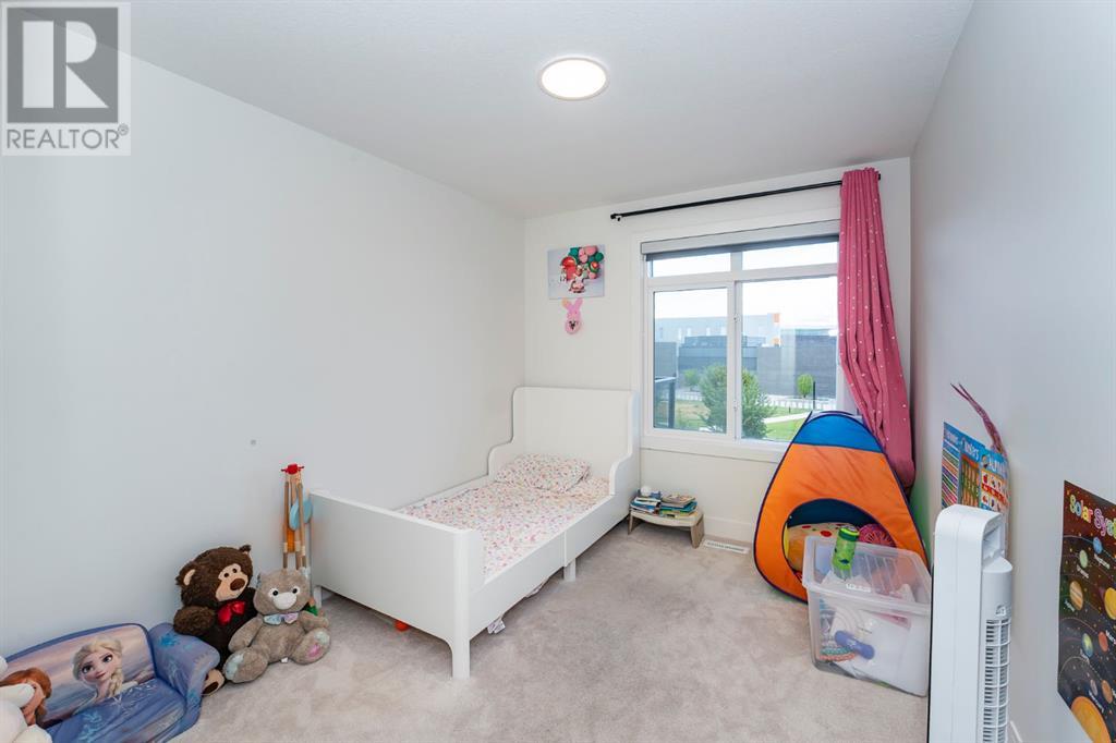 Photo 16 of 4673 Seton Drive Se, Calgary AB