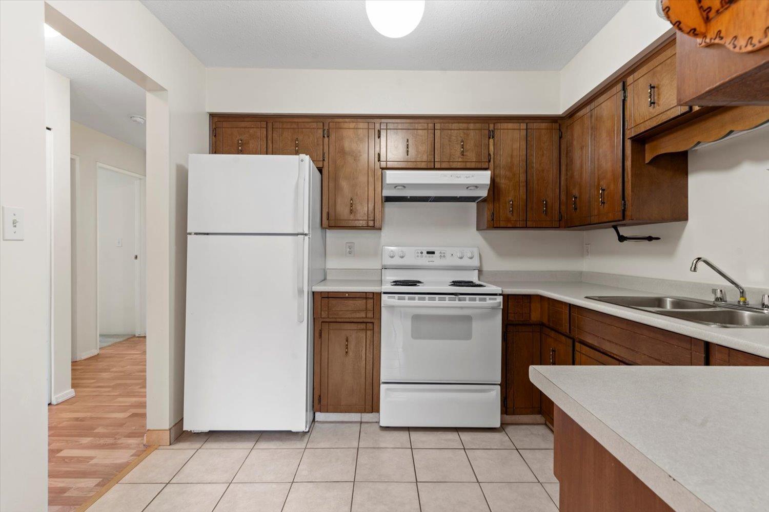 106 33369 OLD YALE ROAD, Abbotsford