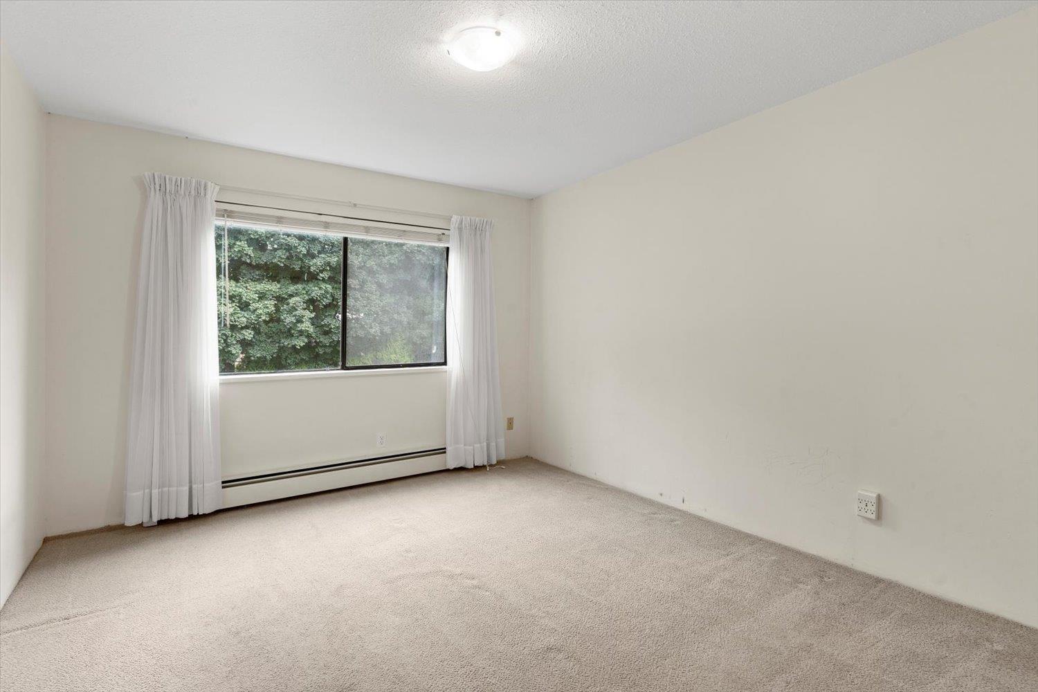 106 33369 OLD YALE ROAD, Abbotsford