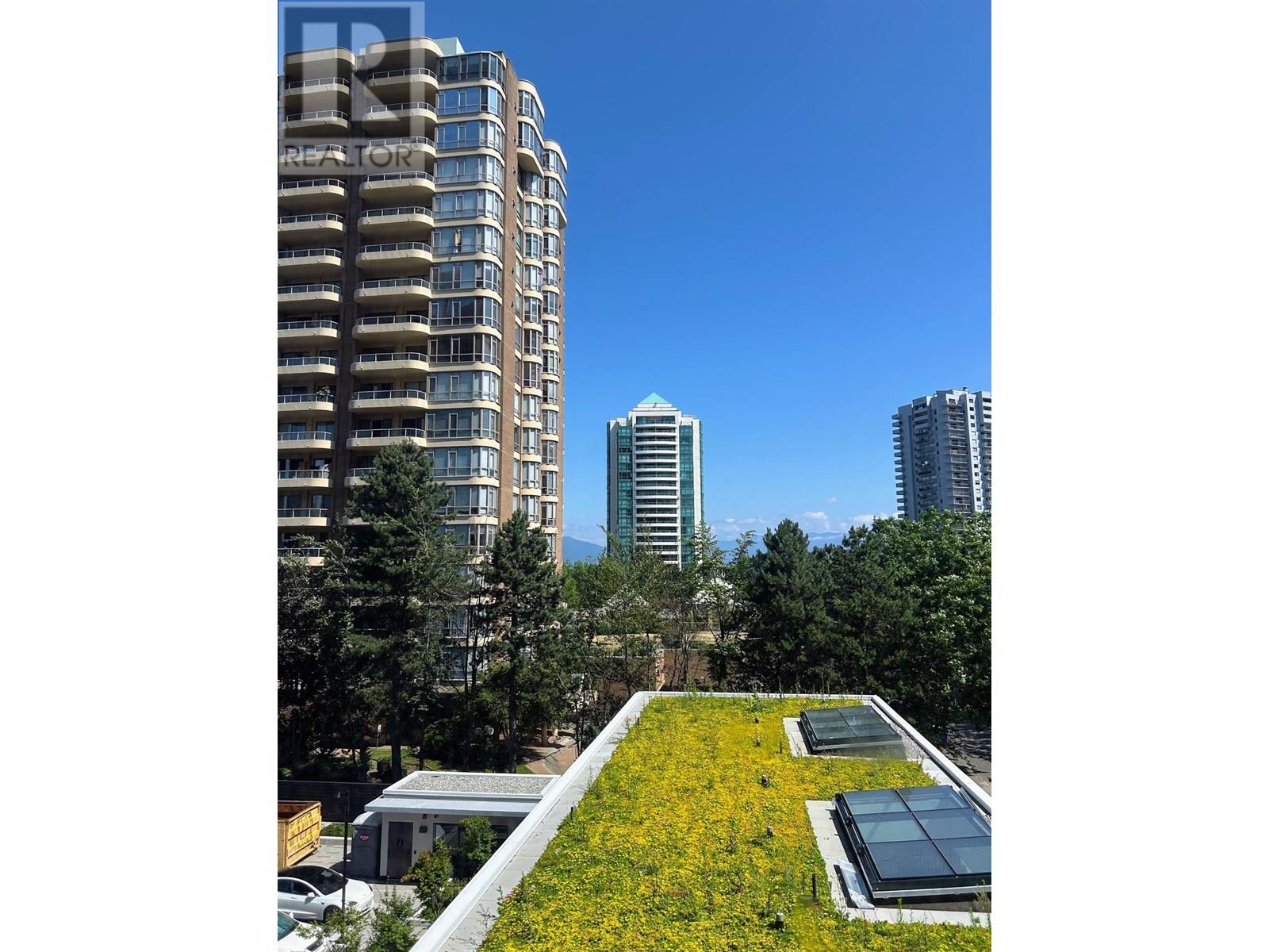 Photo 10 of 209 5987 Wilson Avenue, Burnaby BC