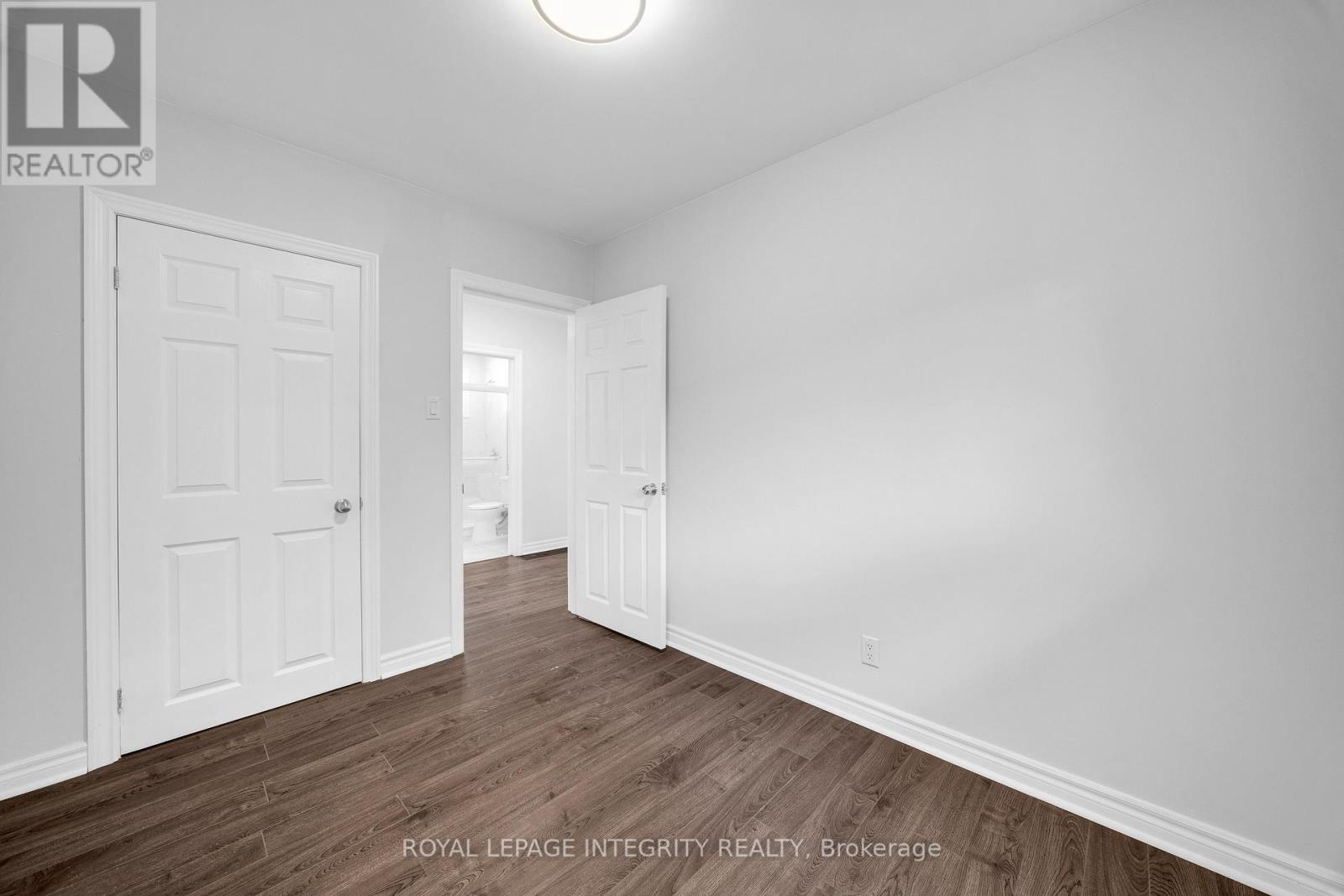 Photo 24 of 18 Sullivan Avenue, Ottawa ON