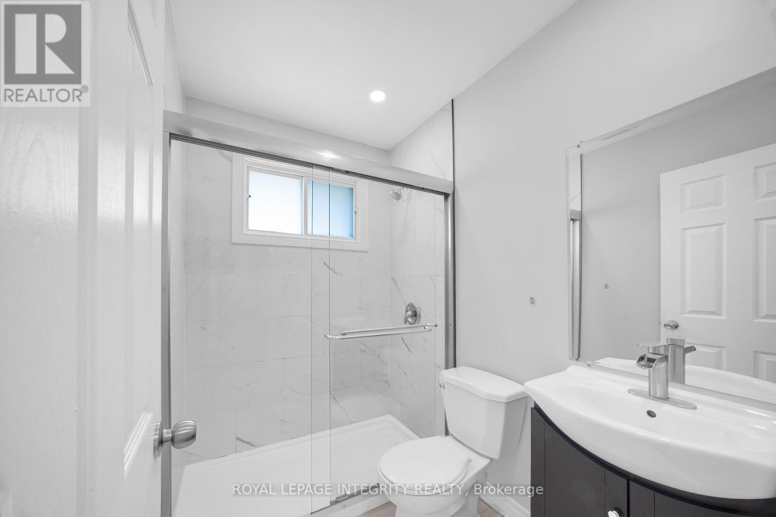 Photo 27 of 18 Sullivan Avenue, Ottawa ON