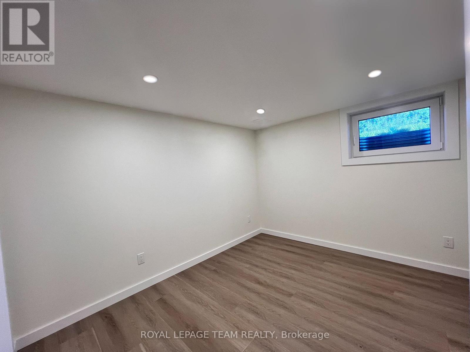 Photo 10 of B 2177 Dublin Avenue, Ottawa ON